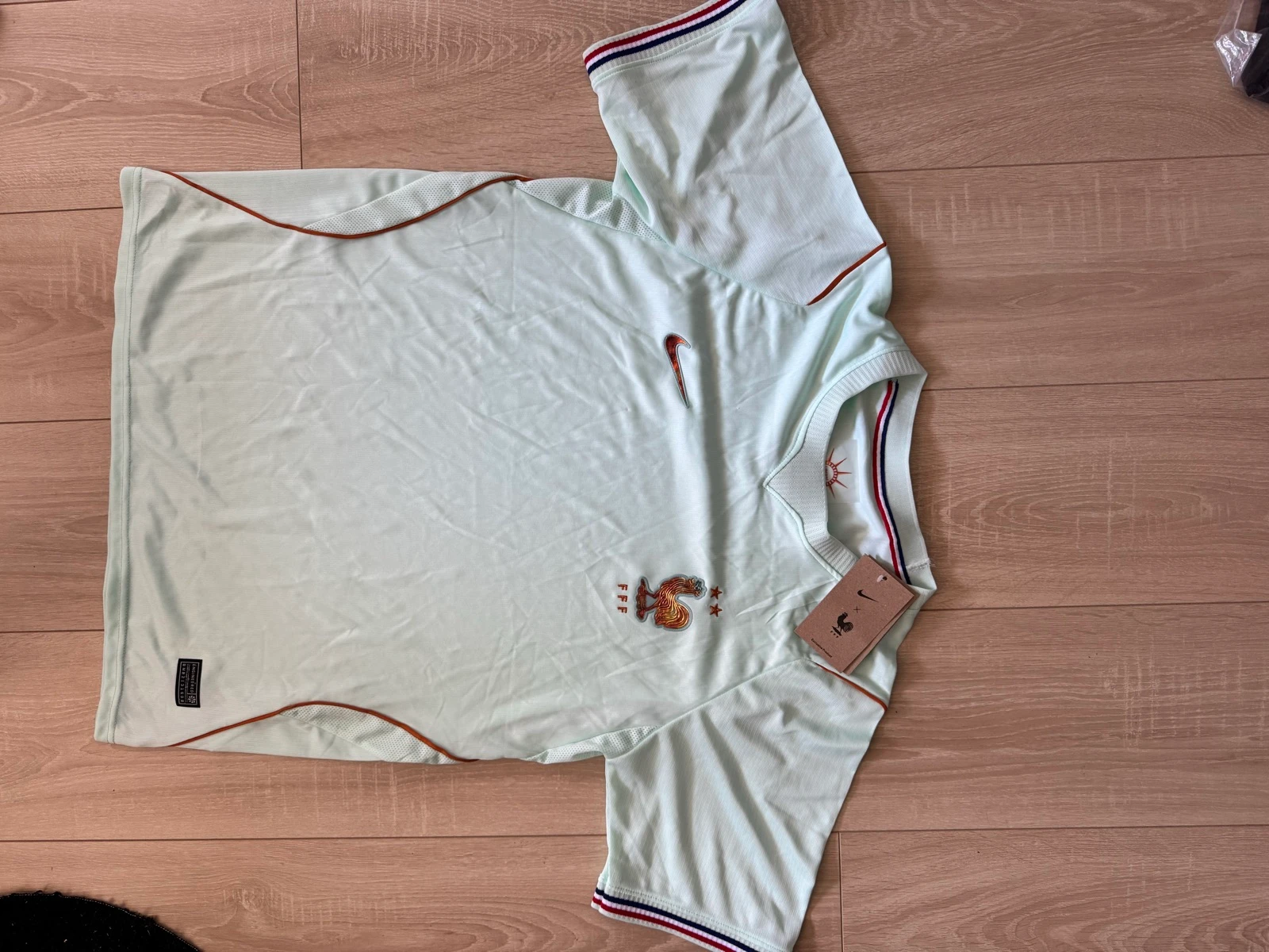 Maillot Équipe de France Nike Vert Menthe / Concept – Taille L – Neuf avec étiquette